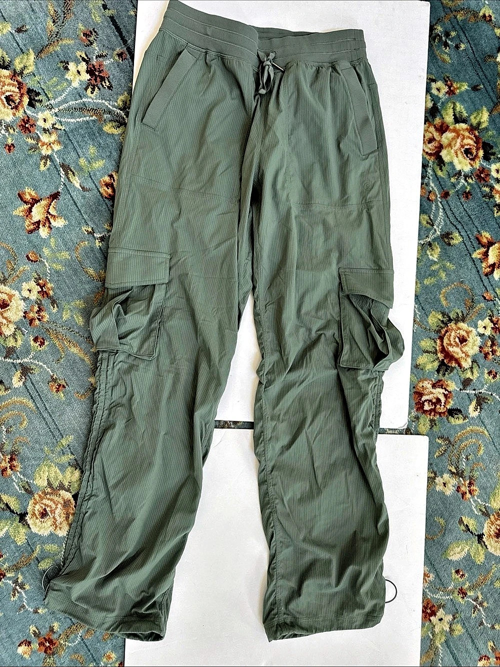 lululemon Dance Studio Relaxed-Fit Mid-Rise Cargo Pant Green Small S